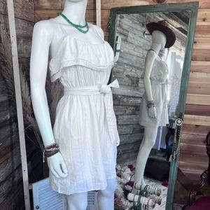 EUC Metropark Beautiful White Fully Lined Dress Elastic Waist and Pockets! 💗👗